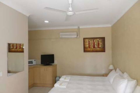 Ocean Shores Motel - Northern Rivers Accommodation 3
