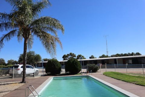 Capri Motel - Stayed 0