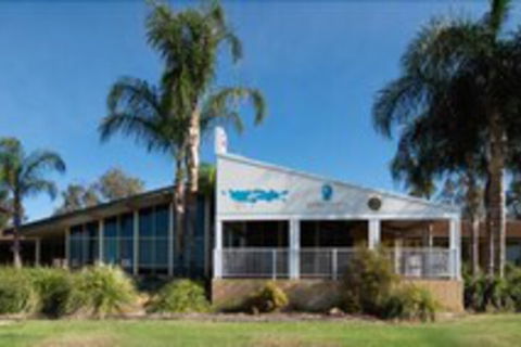Barmera Lake Resort Motel - Holiday Jervis Bay 3