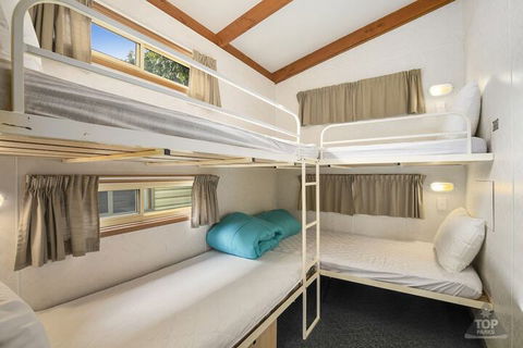 Cowes Caravan Park - Lightning Ridge Tourism 4