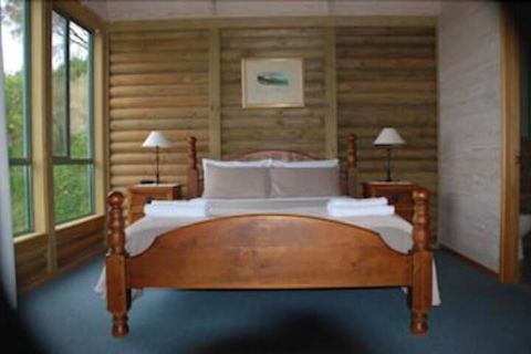 Shearwater Cottages - Brisbane Tourism 7