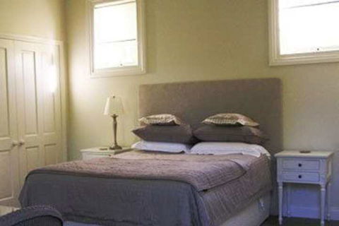 Camellia Cottage Bed & Breakfast - Holiday Melbourne 2