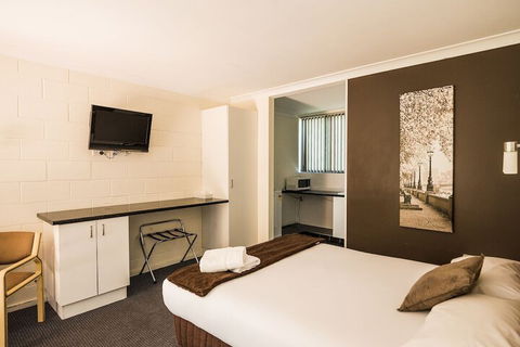 Plainsman Motel - Hervey Bay Accommodation 6