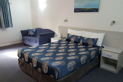 Shakespeare Motel - Kawana Tourism 2