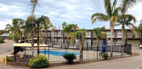Westland Hotel Motel - Byron Bay Accommodation 3