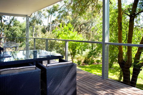 Apple Tree Cottage - Holiday Melbourne 4