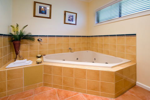 Apple Tree Cottage - Holiday Melbourne 2