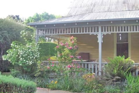 Mooltan House-hepburn Springs - Yamba Accommodation 4