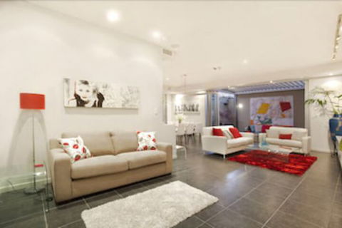 Lambert House - Tourism Listing 5