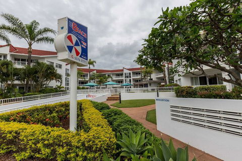 Le Beach Apartments - Yamba Accommodation 1