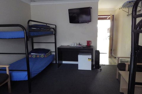 Walpole Lodge - Accommodation Tasmania 2