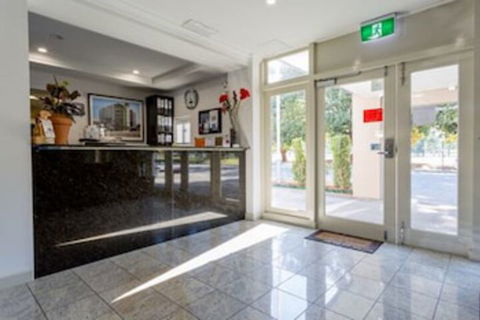 Baileys Motel - Accommodation Ballina 0