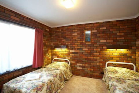Belvoir Village Motel & Apartments Wodonga - Holiday Melbourne 5