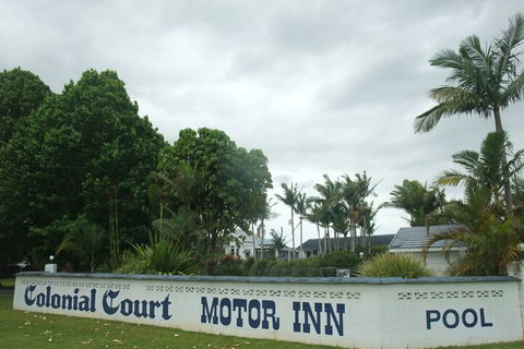 Colonial Court Motor Inn - Accommodation QLD 3