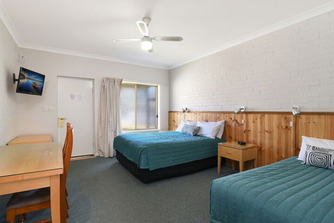 Catalina Motel Lake Macquarie - Accommodation Newcastle 6