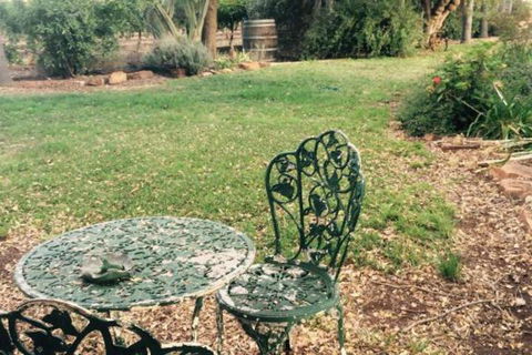 Catania Cottage & Farmhouse - Accommodation Main Beach 3