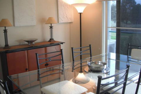 Golf View Apartment 7 - Accommodation Tasmania 2