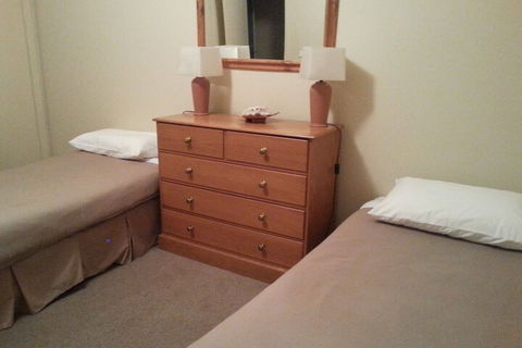 Golf View Apartment 7 - Accommodation Tasmania 1