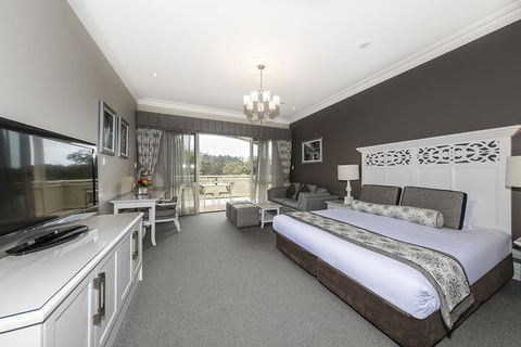 Grand Mercure Basildene Manor - Accommodation QLD 5
