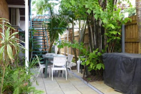 Airlie Court Units - NT Tourism 5