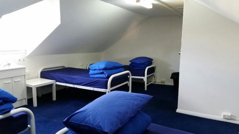 Summer House Backpackers - Tourism Listing 6