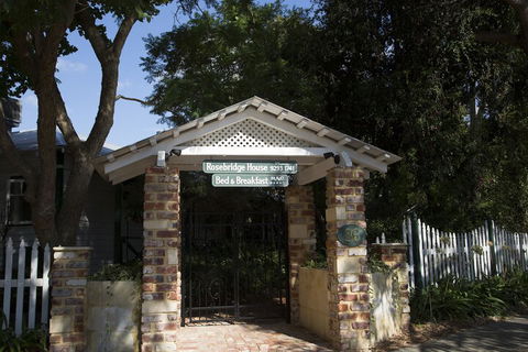 Rosebridge House Bed & Breakfast Adult Retreat - Accommodation Sydney 2