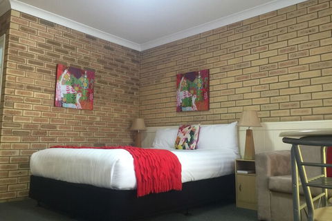 Blue Violet Motor Inn - Northern Rivers Accommodation 5