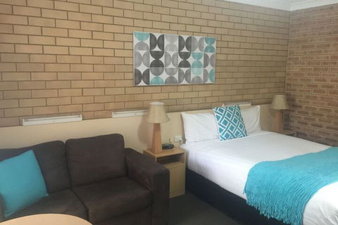 Blue Violet Motor Inn - Northern Rivers Accommodation 4
