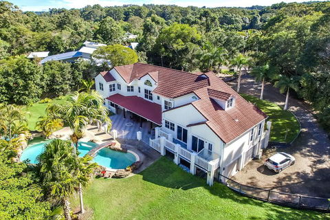 Kingfishers Manor - WA Accommodation 2