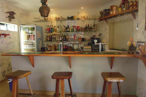 Emus Beach Resort - Accommodation Brisbane 3