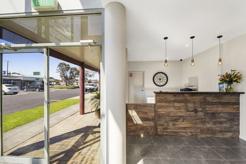Moonlight Bay Apartments - WA Accommodation 5