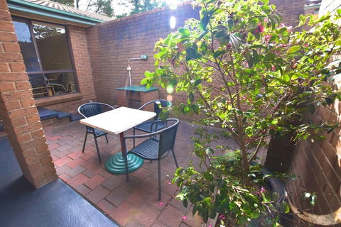Katoomba Townhouses - YWait Travel 6