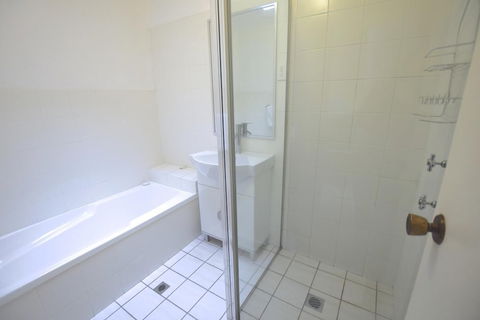 Katoomba Townhouses - YWait Travel 0