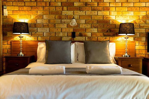 Blickinstal Barossa Valley Retreat - Kingaroy Accommodation 1