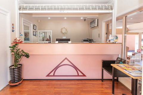 Engadine Motor Inn - Tweed Heads Accommodation 4