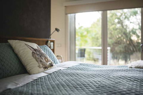 The Buckland Studio Retreat - Accommodation Newcastle 7
