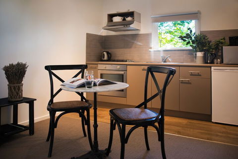 Spa Villas On Main - Yamba Accommodation 5