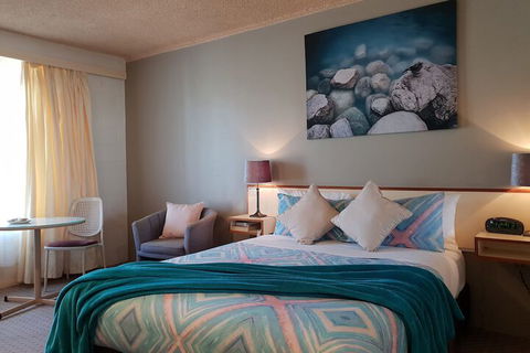 Leagues Motel - Accommodation Sydney 6