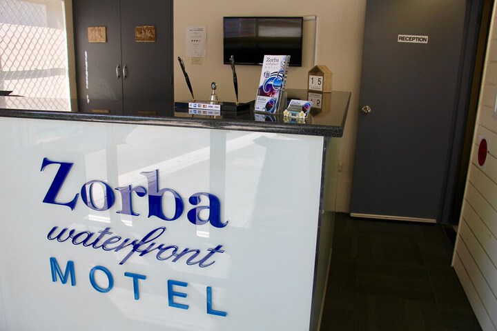 Zorba Motel - thumb 5