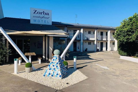 Zorba Motel - New South Wales Tourism  2