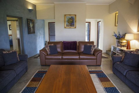 Burncroft Guest House - Accommodation Yamba 6