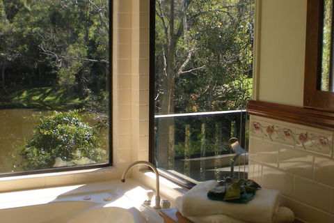 Montville Country Cabins - Tourism Bookings 3