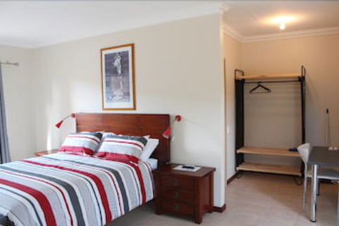 Avocados Accommodation - Victoria Tourism 2