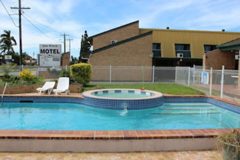 Sun Plaza Motel Mackay - Tourism Townsville 0
