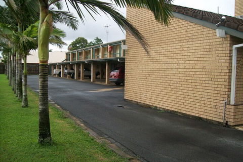 Sun Plaza Motel Mackay - Tourism Townsville 1