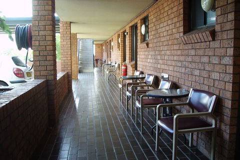 Centabrook Motor Inn - Accommodation NSW 1