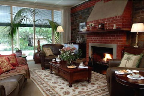 The Lodge Country House - Kingaroy Accommodation 3