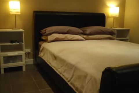 Waikiki Beach Bed & Breakfast - Accommodation Sunshine Coast 6