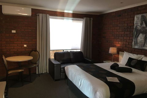 Melton Motor Inn & Apartments - Accommodation Fremantle 4