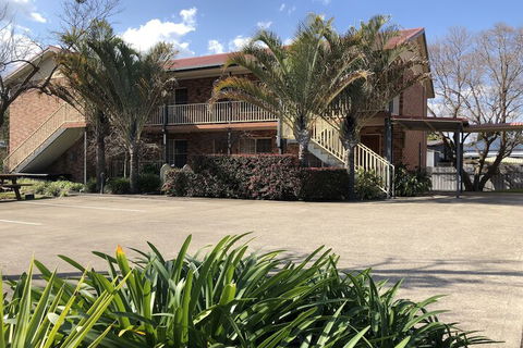 Cardiff Motor Inn - Accommodation Fremantle 2